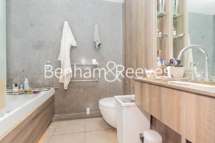 1  bedroom flat to rent in Townmead Road, Imperial Wharf, SW6-image 3