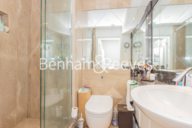 3  bedrooms flat to rent in The Boulevard, Imperial Wharf, SW6-image 4