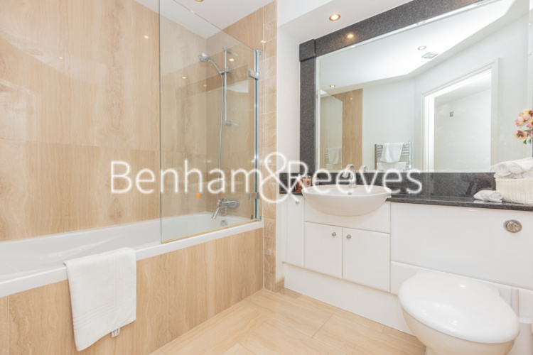 3  bedrooms flat to rent in The Boulevard, Imperial Wharf, SW6-image 16