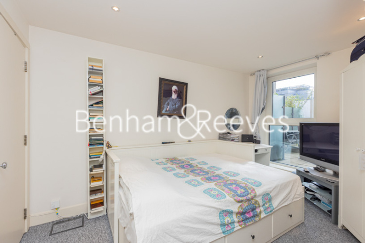 2  bedrooms flat to rent in Townmead Road, Imperial Wharf, SW6-image 3