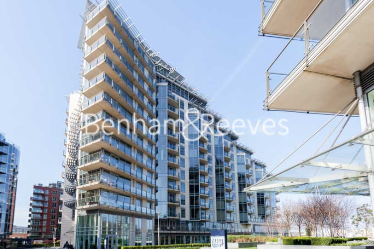 2  bedrooms flat to rent in Battersea Reach, Battersea, SW18-image 9