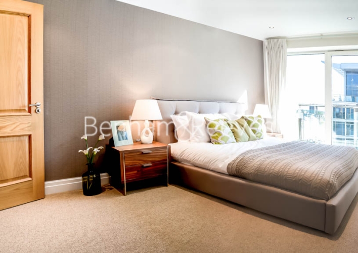 2 bedrooms flat to rent in The Boulevard, Fulham, SW6-image 9