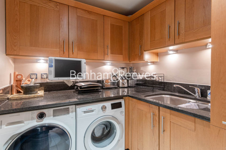 3  bedrooms flat to rent in The Boulevard, Imperial Wharf, SW6-image 8