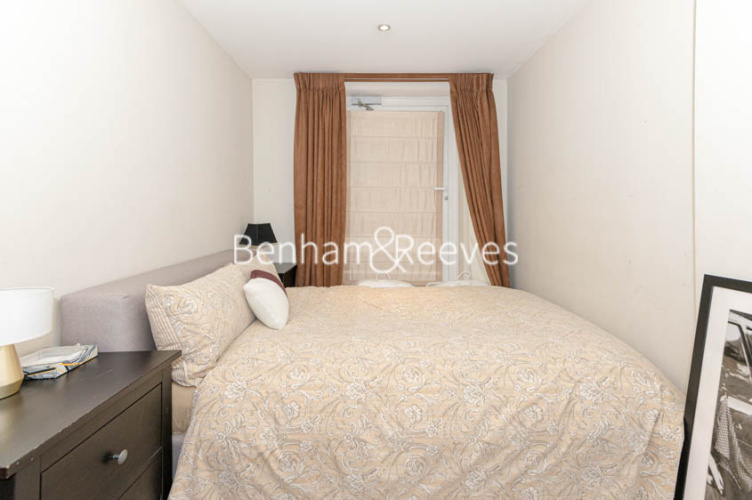 3  bedrooms flat to rent in The Boulevard, Imperial Wharf, SW6-image 16