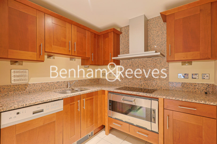 2  bedrooms flat to rent in Harbour Reach, Imperial Wharf, SW6-image 2