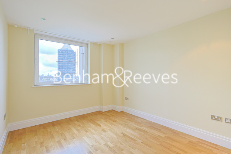 2  bedrooms flat to rent in Harbour Reach, Imperial Wharf, SW6-image 3