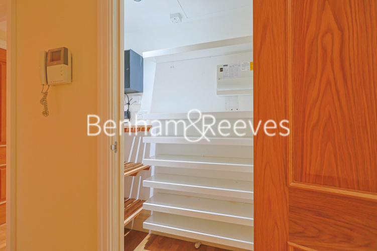 2  bedrooms flat to rent in Harbour Reach, Imperial Wharf, SW6-image 16