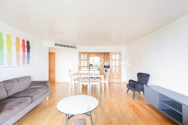3  bedrooms flat to rent in Thames Point, Imperial Wharf, SW6-image 10