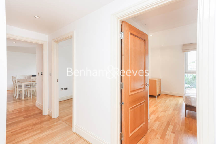 3  bedrooms flat to rent in Thames Point, Imperial Wharf, SW6-image 19