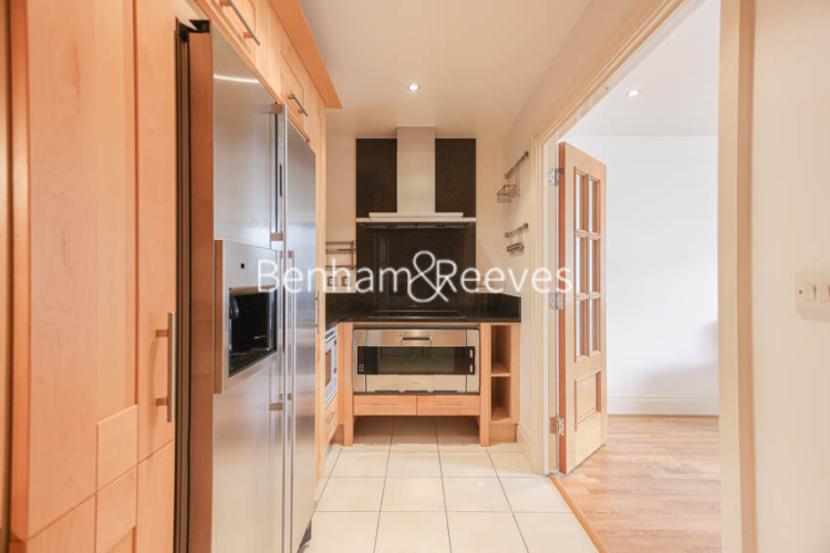 3  bedrooms flat to rent in Thames Point, Imperial Wharf, SW6-image 20