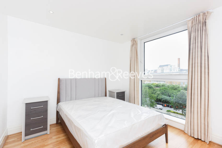 3  bedrooms flat to rent in Thames Point, Imperial Wharf, SW6-image 21
