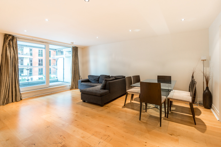 3 bedrooms flat to rent in Lensbury Avenue, Fulham, SW6-image 3