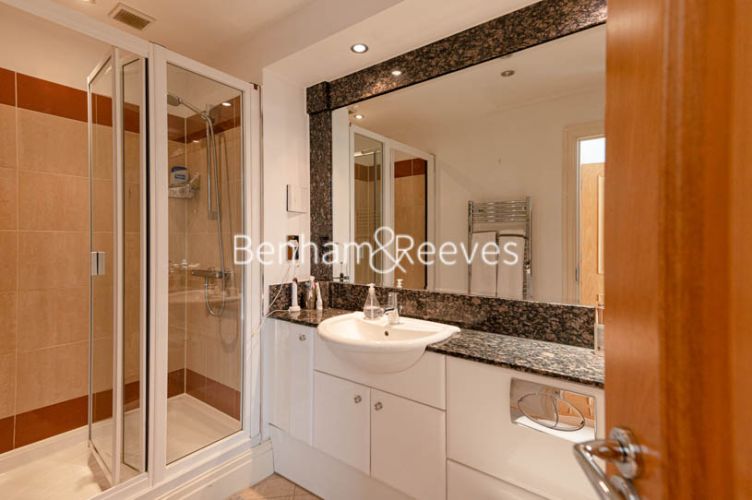 3 bedrooms flat to rent in Lensbury Avenue, Fulham, SW6-image 16