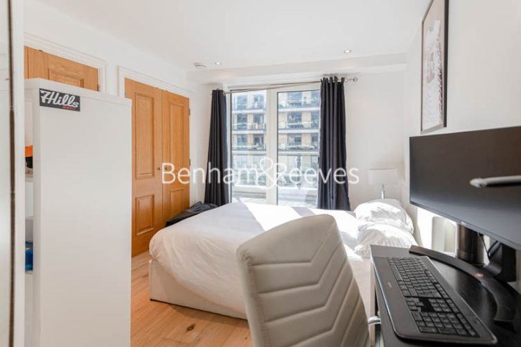 3 bedrooms flat to rent in Lensbury Avenue, Fulham, SW6-image 17