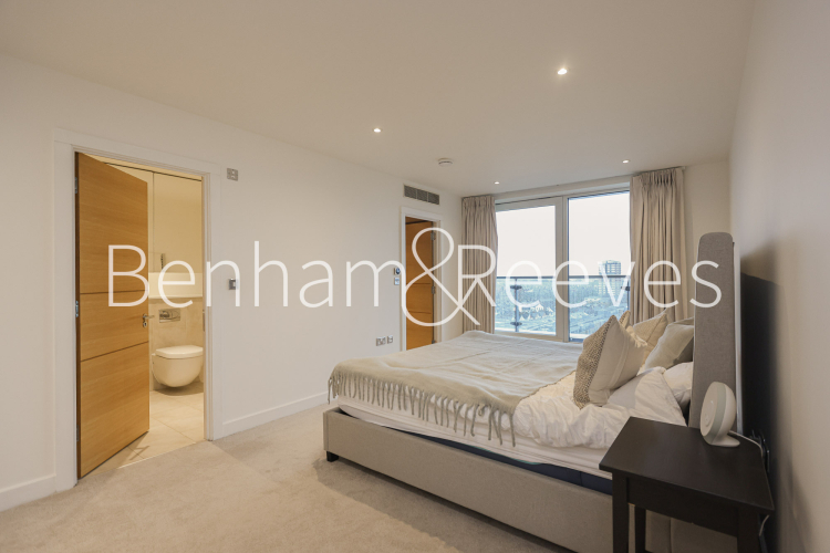 3 bedrooms flat to rent in Fountain House, The Boulevard, SW6-image 10