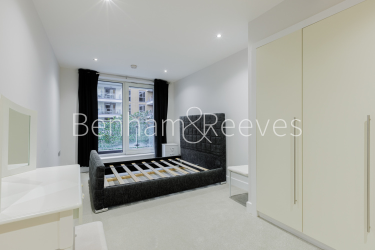 2 bedrooms flat to rent in Lensbury Avenue, Fulham, SW6-image 13