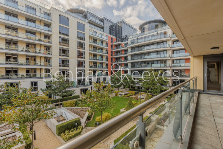 3  bedrooms flat to rent in Lensbury Avenue, Fulham, SW6-image 5