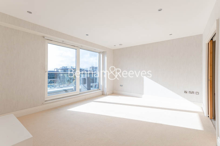 2 bedrooms flat to rent in Lensbury Avenue, Fulham, SW6-image 6