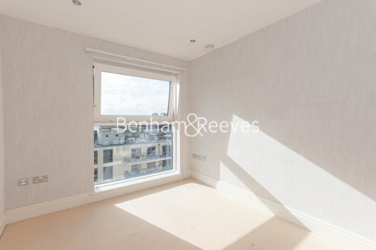 2  bedrooms flat to rent in Lensbury Avenue, Fulham, SW6-image 12