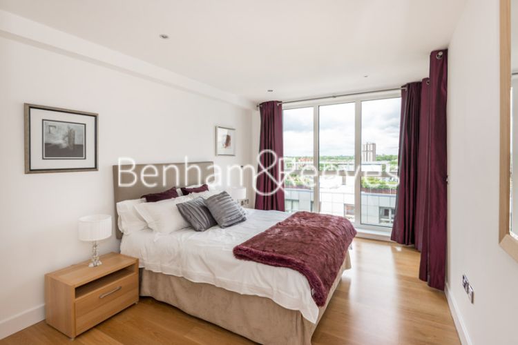 2 bedrooms flat to rent in Lensbury Avenue, Fulham, SW6-image 3