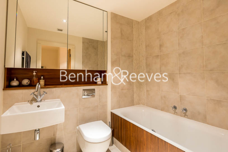 2 bedrooms flat to rent in Lensbury Avenue, Fulham, SW6-image 5