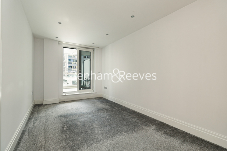 2  bedrooms flat to rent in Chelsea Vista, Imperial Wharf, SW6-image 13