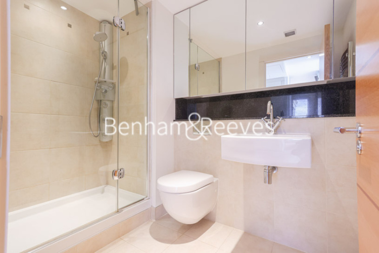 3 bedrooms flat to rent in Lensbury Avenue, Fulham, SW6-image 12