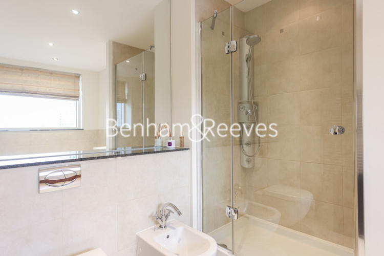 3  bedrooms flat to rent in Lensbury Avenue, Fulham, SW6-image 18