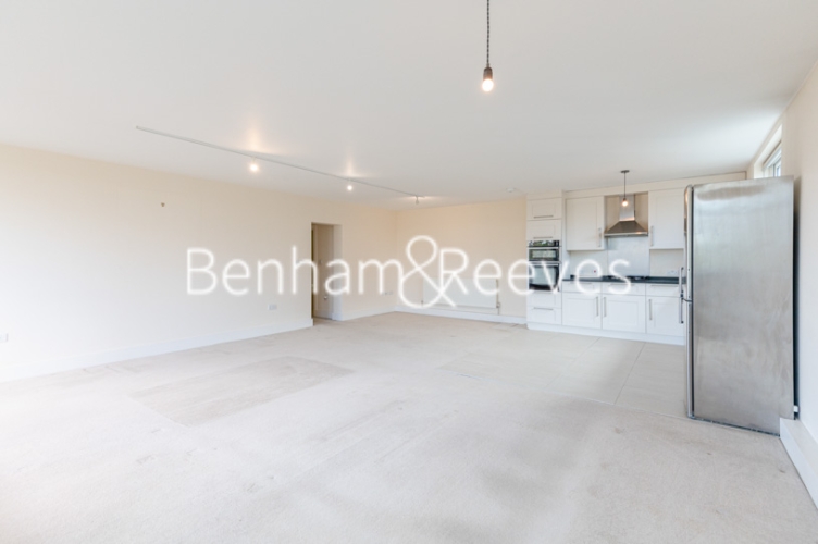 2  bedrooms flat to rent in Shepherds Hill, Highgate, N6-image 1