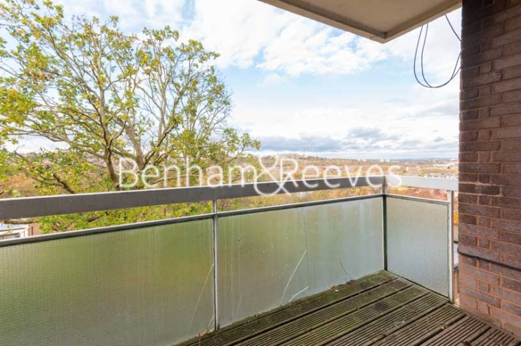 2 bedrooms flat to rent in Shepherds Hill, Highgate, N6-image 5