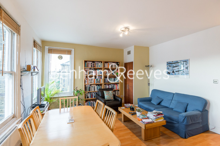 1  bedroom flat to rent in Lady Somerset Road, Highgate,NW5-image 1