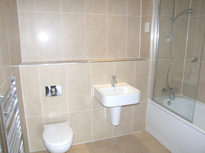 2  bedrooms flat to rent in Highbury Stadium Square, Highbury, N5-image 4