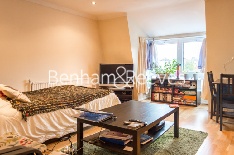 1  bedroom flat to rent in Sussex Way, Upper Holloway, N19-image 6