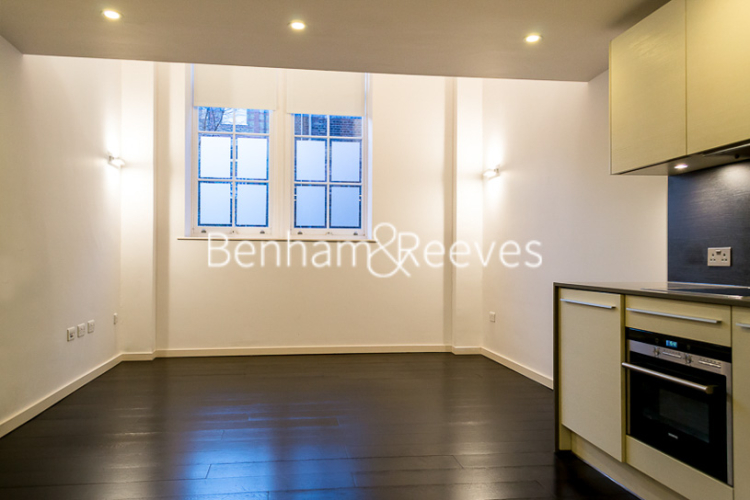 1  bedroom flat to rent in Barnsbury Place, Islington, N1-image 1