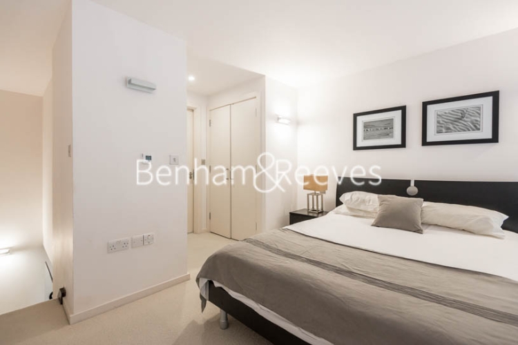 1 bedroom flat to rent in Drummond Way, Islington, N1-image 5