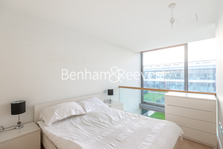 2  bedrooms flat to rent in Highbury Stadium Square, Highbury, N5-image 6
