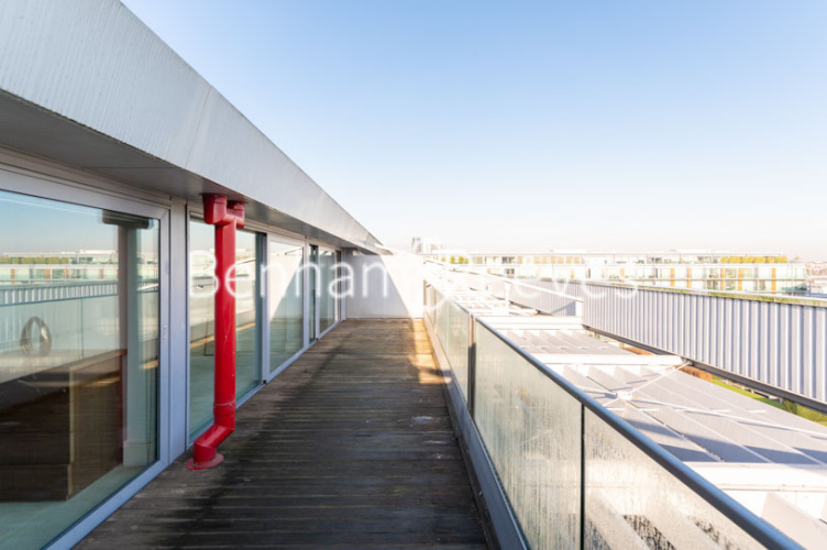 2  bedrooms flat to rent in Highbury Stadium Square, Highbury, N5-image 10