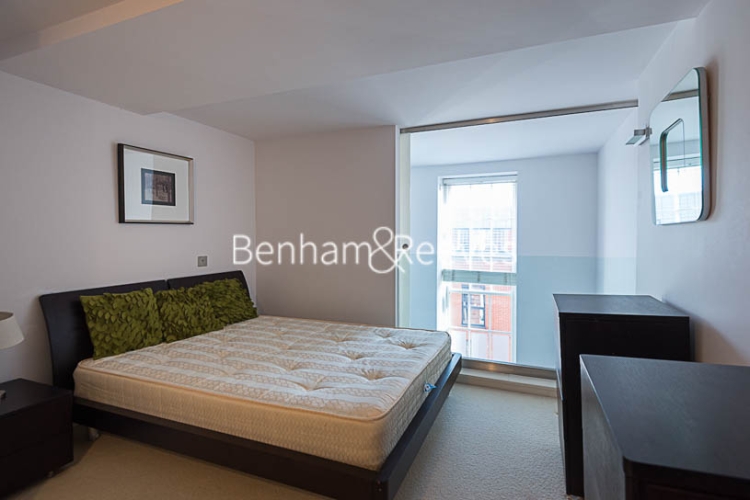 2 bedrooms flat to rent in Drummond Way, Highbury and Islington, N1-image 3