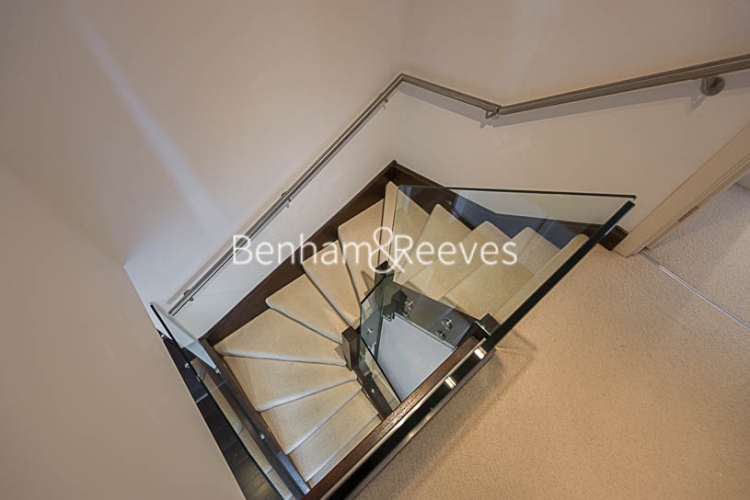 2  bedrooms flat to rent in Drummond Way, Highbury and Islington, N1-image 14