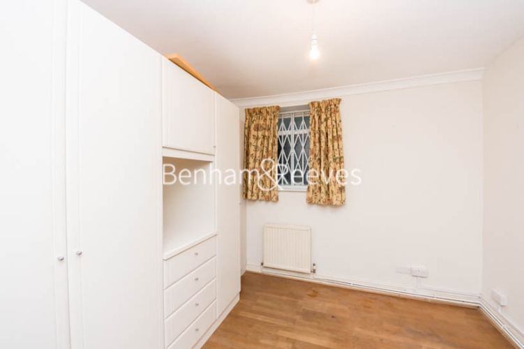 2 bedroom(s) flat to rent in Dartmouth Park Hill, Dartmouth Park, NW5