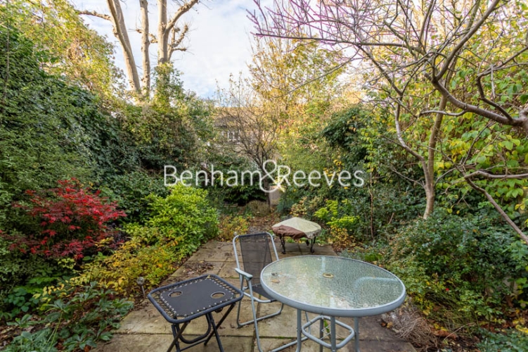 2 bedroom(s) flat to rent in Dartmouth Park Hill, Dartmouth Park, NW5