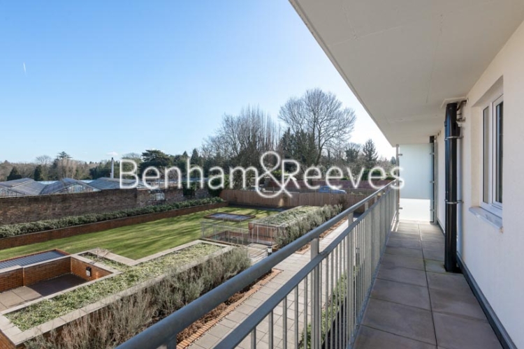 1 bedroom flat to rent in Lankaster Gardens, Highgate, N2-image 5