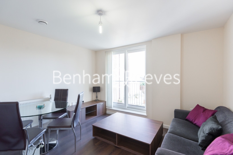 1  bedroom flat to rent in Lankaster Gardens, Highgate, N2-image 6