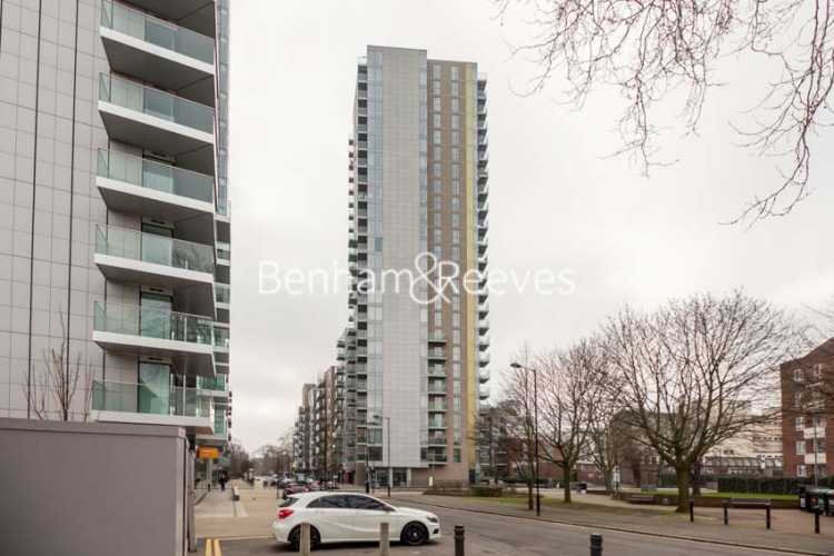 1 bedroom flat to rent in Residence Tower, Woodberry Grove, N4-image 6