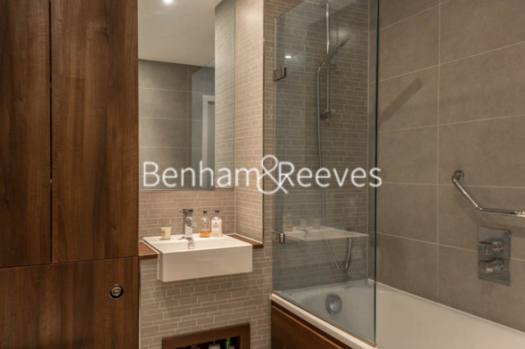 1  bedroom flat to rent in Residence Tower, Woodberry Grove, N4-image 3