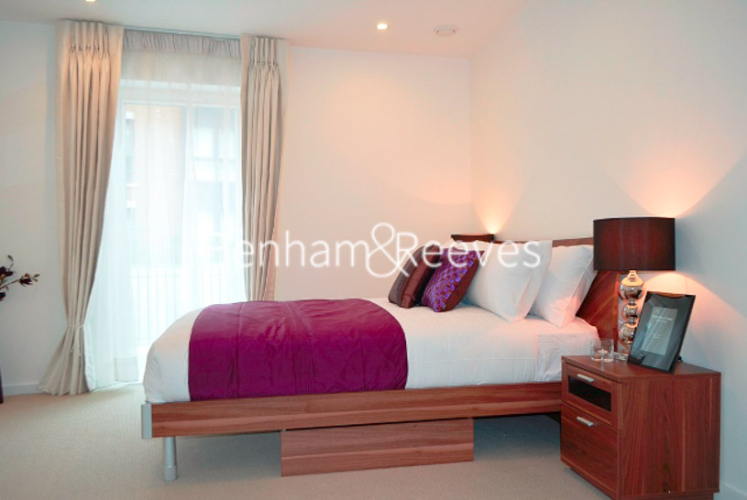2  bedrooms flat to rent in Loxford Gardens, Highbury Park, N5-image 4
