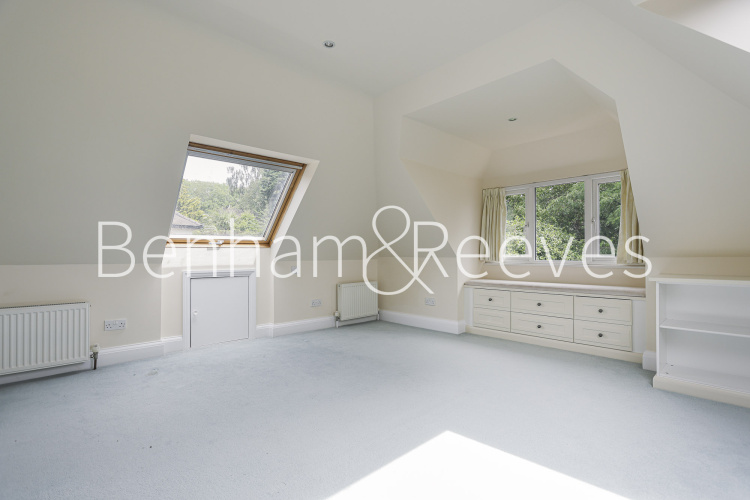 5  bedrooms house to rent in Hillway, Holly Lodge Estate, N6-image 17