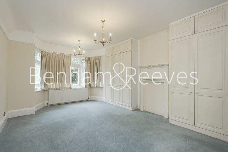 5  bedrooms house to rent in Hillway, Holly Lodge Estate, N6-image 22