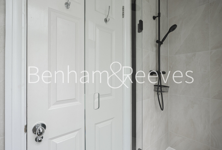5  bedrooms house to rent in Hillway, Holly Lodge Estate, N6-image 24
