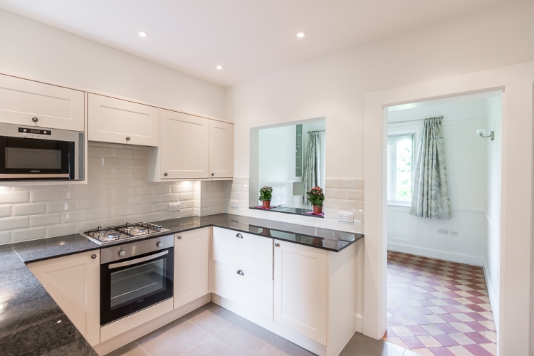 3  bedrooms house to rent in Holly Village, Highgate, N6-image 2